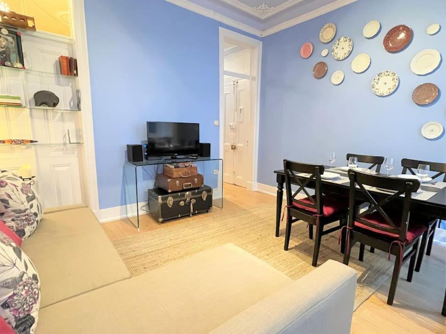 Mc Warm Romantic 3br2ba @ Trendy Principe Real Apartamento
